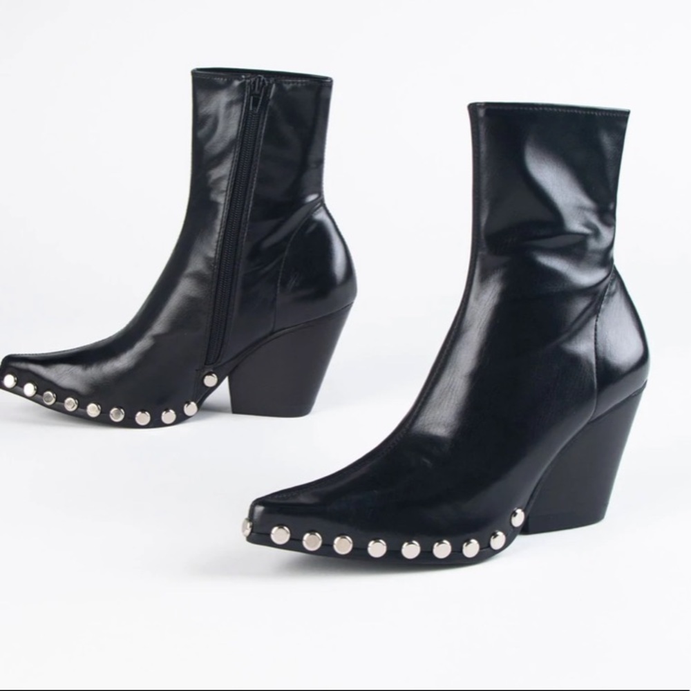 Jeffrey Campbell Walton Studded Boot
